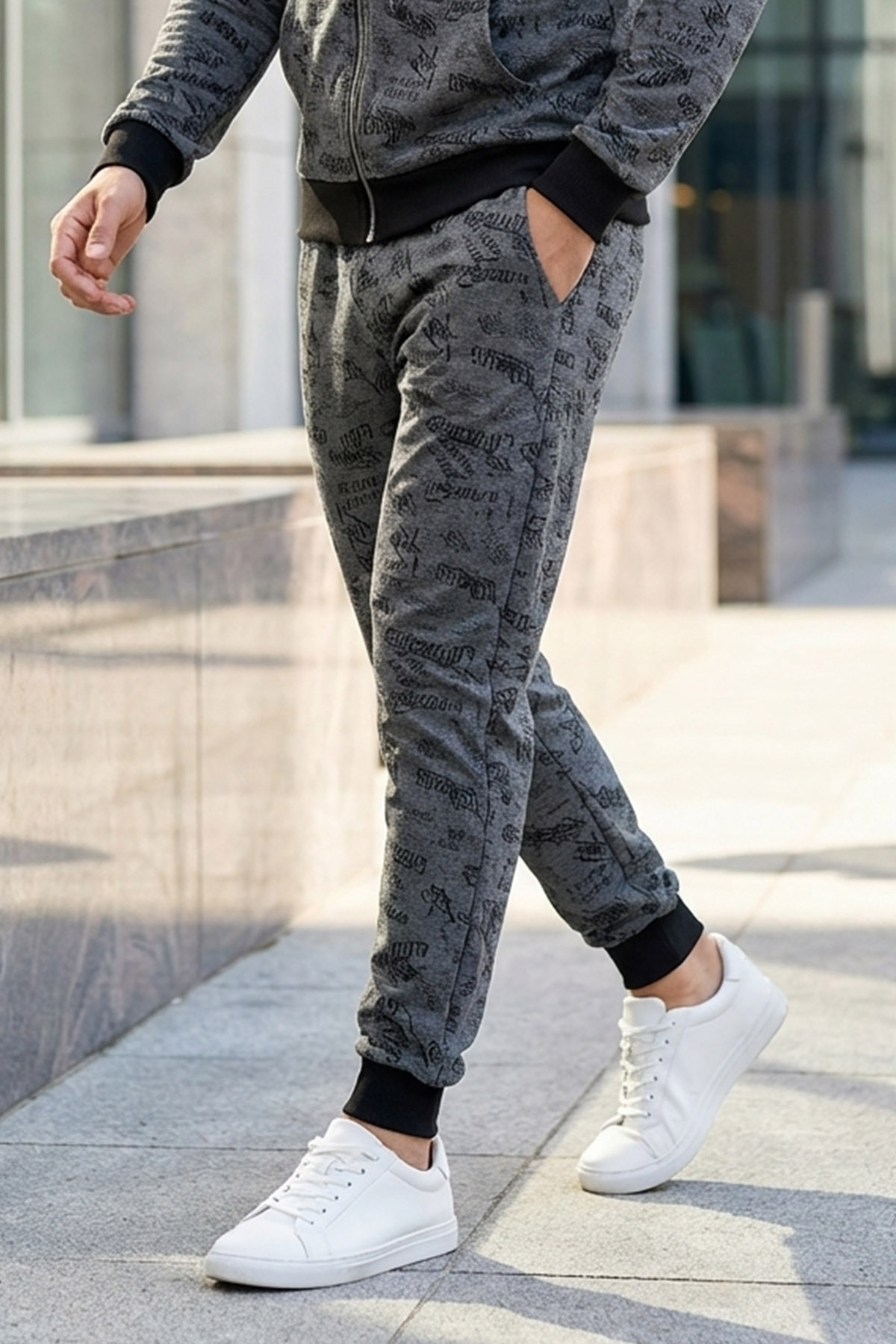 Füme Grafiti Manşetli Eşofman Altı detay görseli – Aynı gün kargo ve ücretsiz iade | Wingetstar