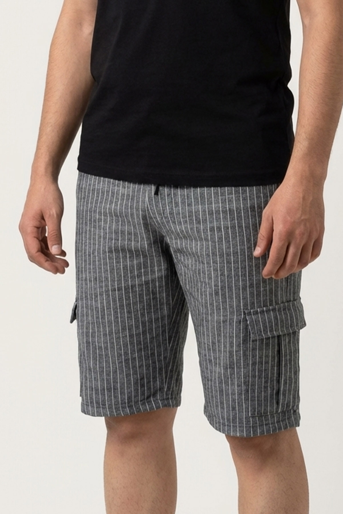 Füme Çizgili Kargo Cepli Pamuklu Şort detay görseli – Aynı gün kargo ve ücretsiz iade | Wingetstar