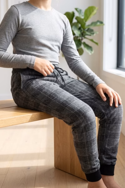 Kışlık Gri Çocuk Manşetli Eşofman Altı detay görseli – Aynı gün kargo ve ücretsiz iade | Wingetstar